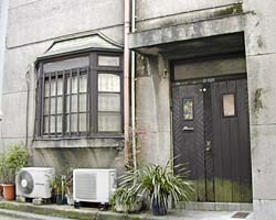 �V�b�N�ȏZ��