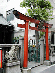 �O����א_��